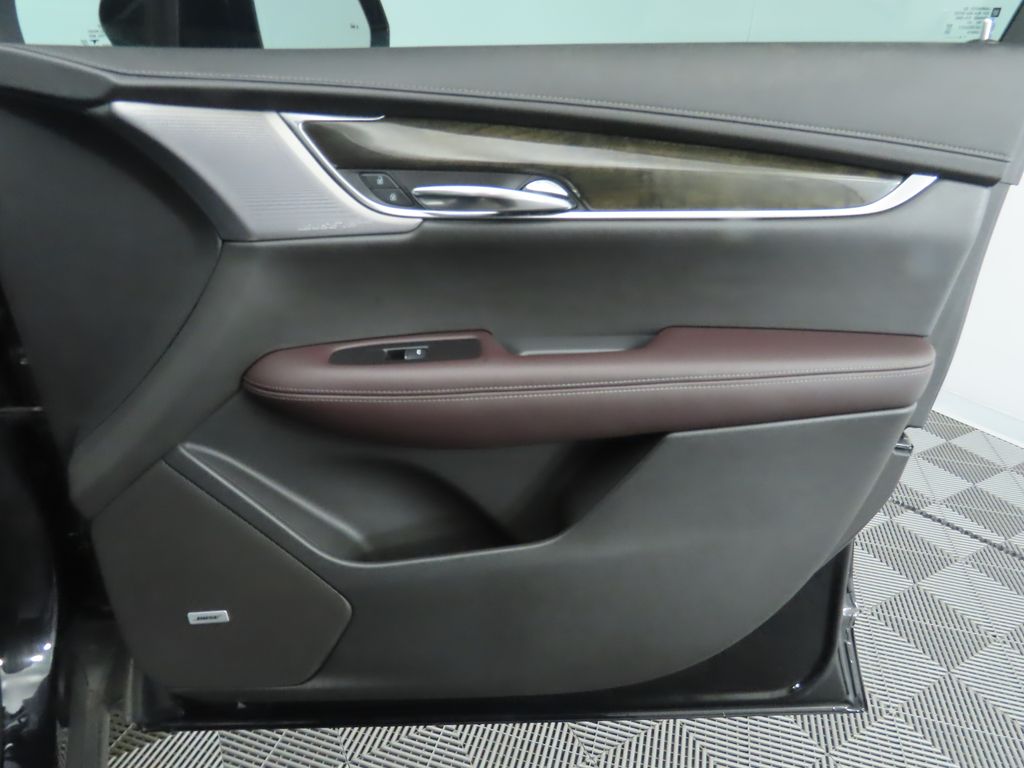 Thumbnail: 2020 Cadillac XT6 - 27
