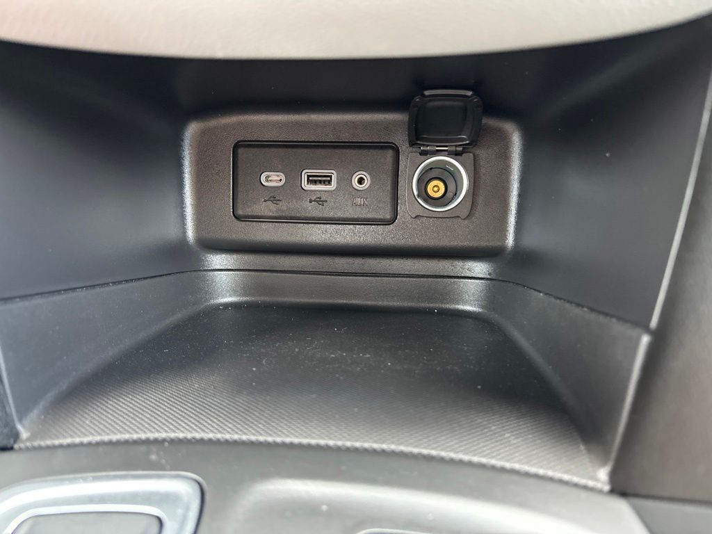 Used 2024 Chevrolet Equinox SUV