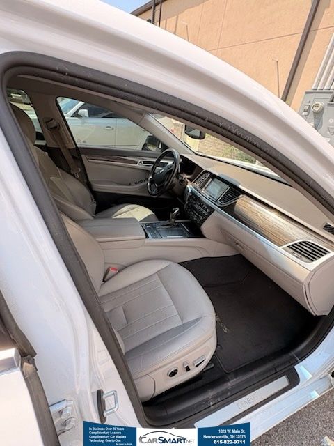 Casablanca White 2015 Hyundai Genesis Sedan 8-Speed Automatic
