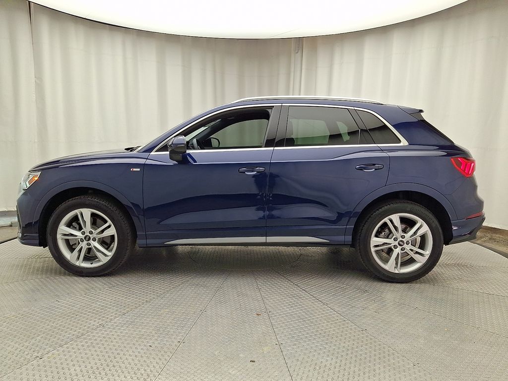 Thumbnail: 2024 Audi Q3 - 7