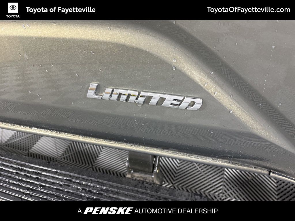 2025 Toyota Tacoma Limited 3