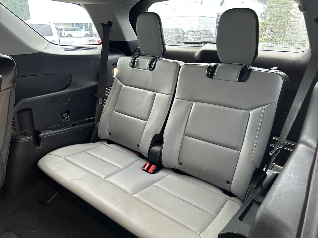 Used 2021 Blue Ford XLT image 13
