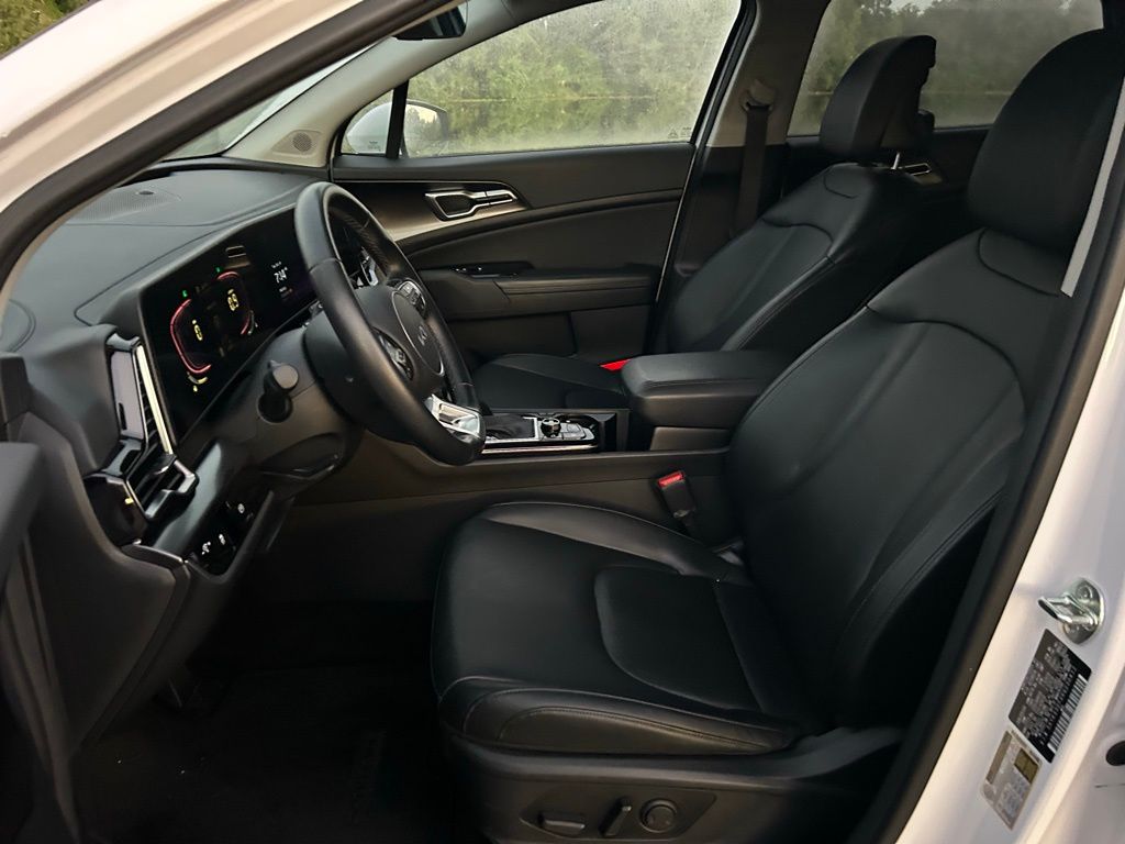 Thumbnail: 2024 Kia Sportage - 14