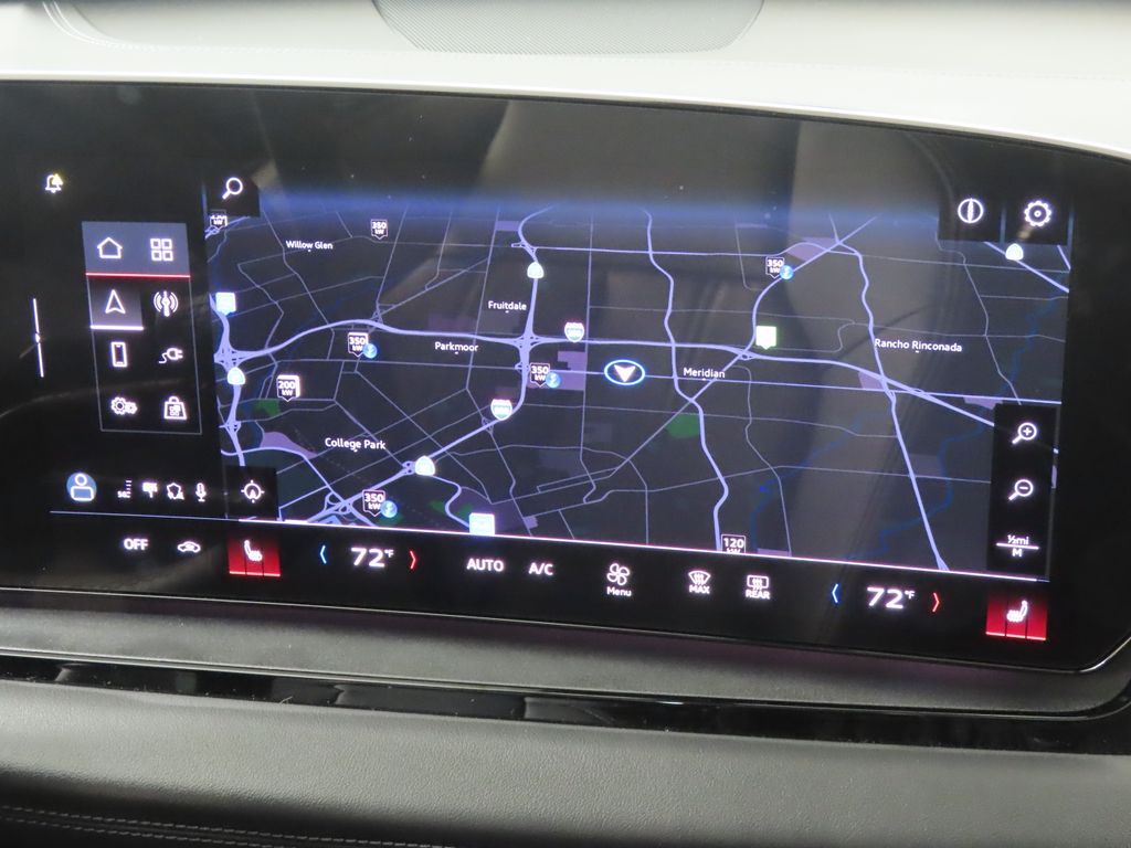 Thumbnail: 2025 Audi Q6 e-tron - 18