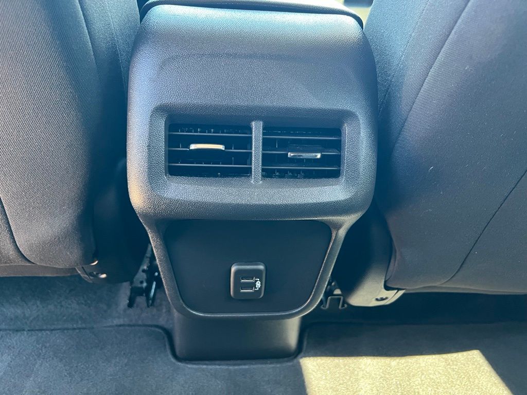 Used 2024 Chevrolet Equinox SUV