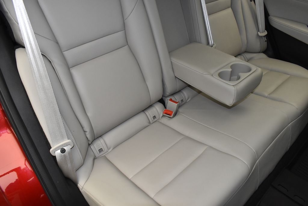 2022 Nissan Rogue SL 32