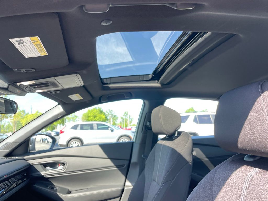 Thumbnail: 2025 Honda Accord - 29