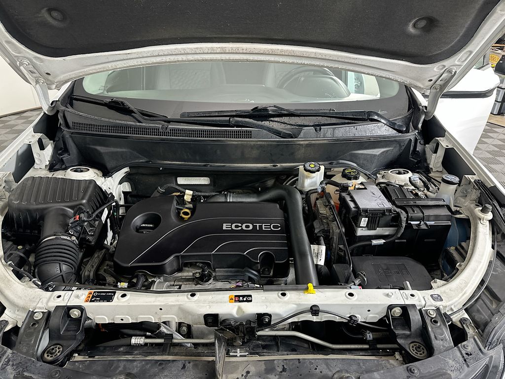 Thumbnail: 2018 Chevrolet Equinox - 28