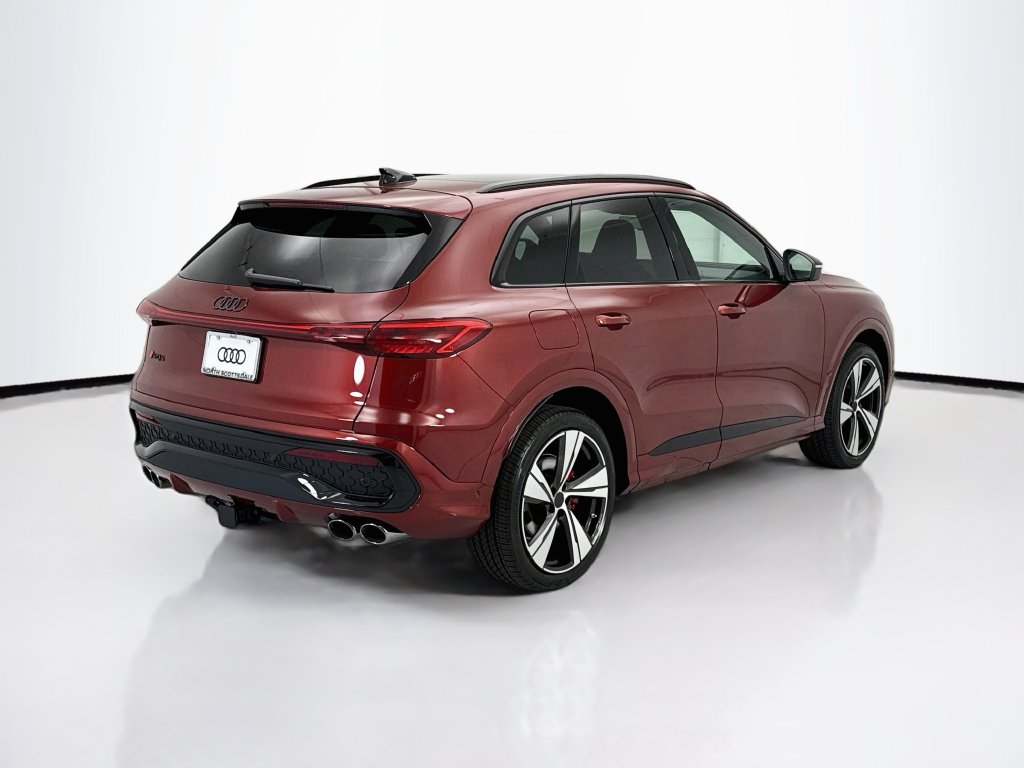 Thumbnail: 2026 Audi SQ5 - 5