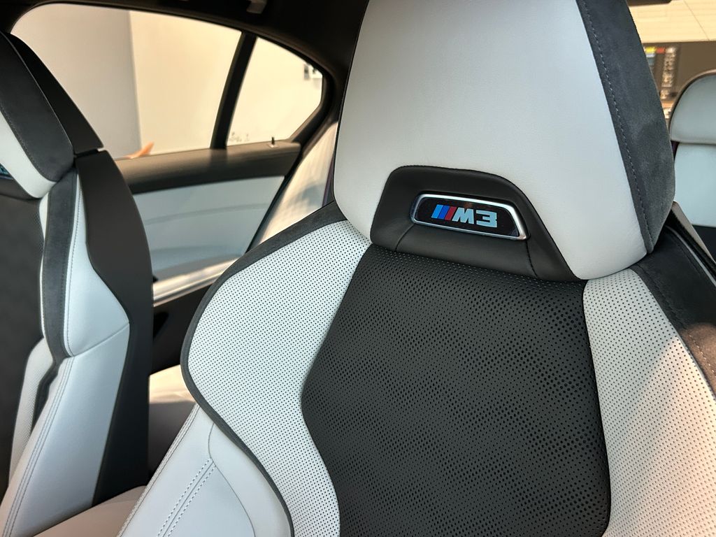 Thumbnail: 2026 BMW M3 - 14