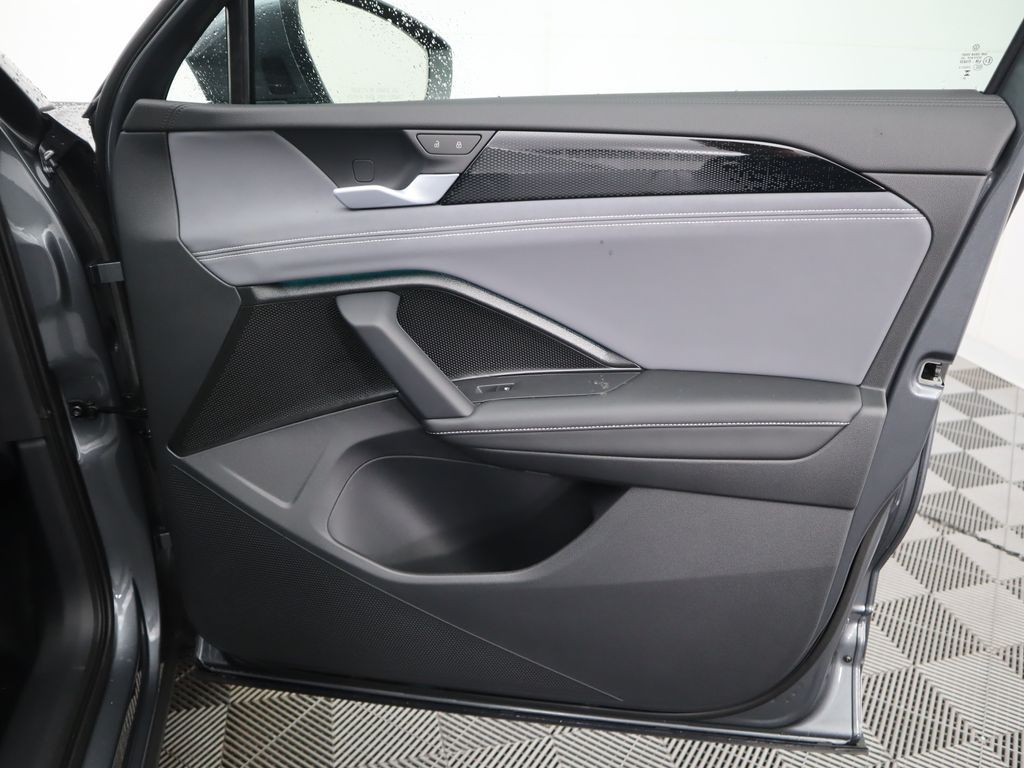 Thumbnail: 2026 Volkswagen Tiguan - 25