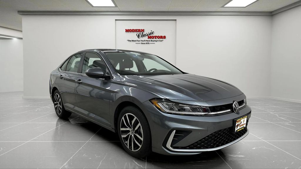 2025 Volkswagen Jetta SE FWD