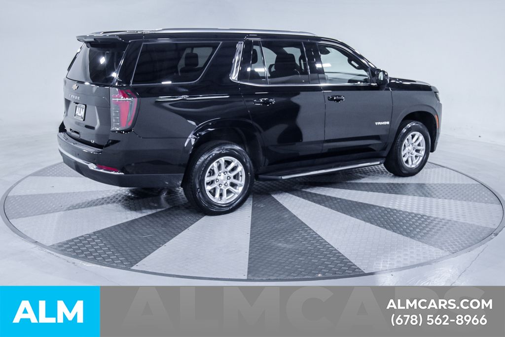 Used 2025 Black Chevrolet LT image 10