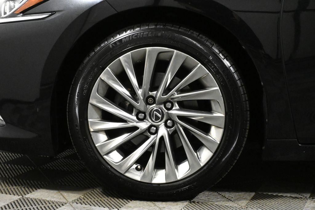 2019 Lexus ES 350 Luxury 12