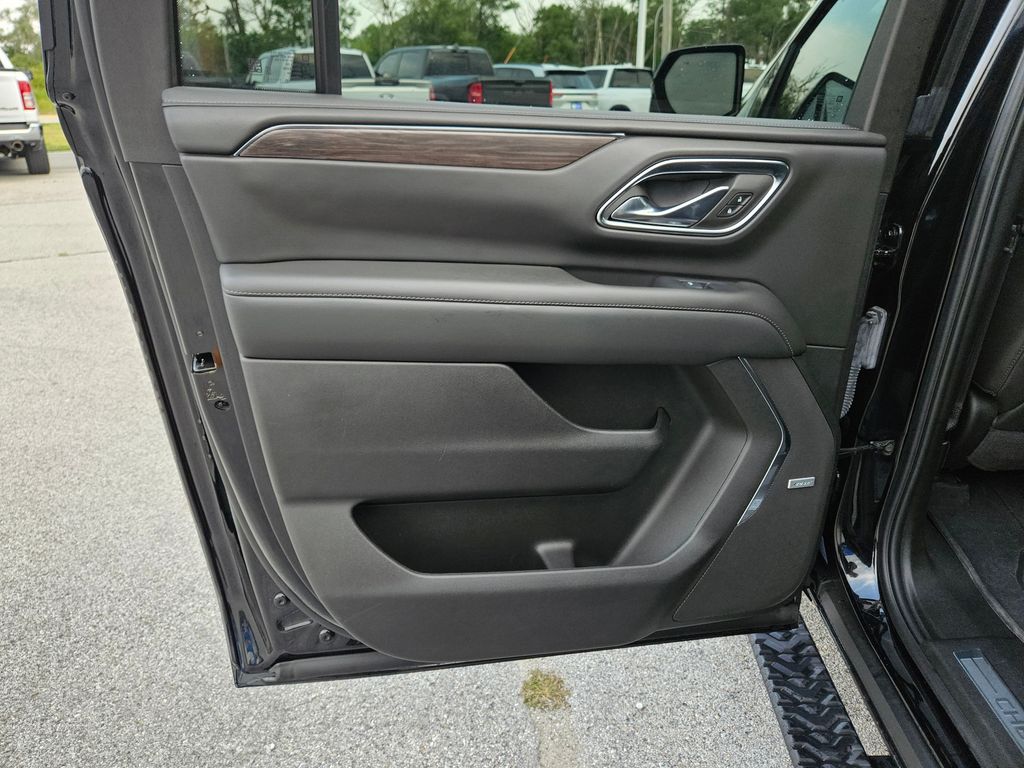 Used 2024 Chevrolet Suburban SUV