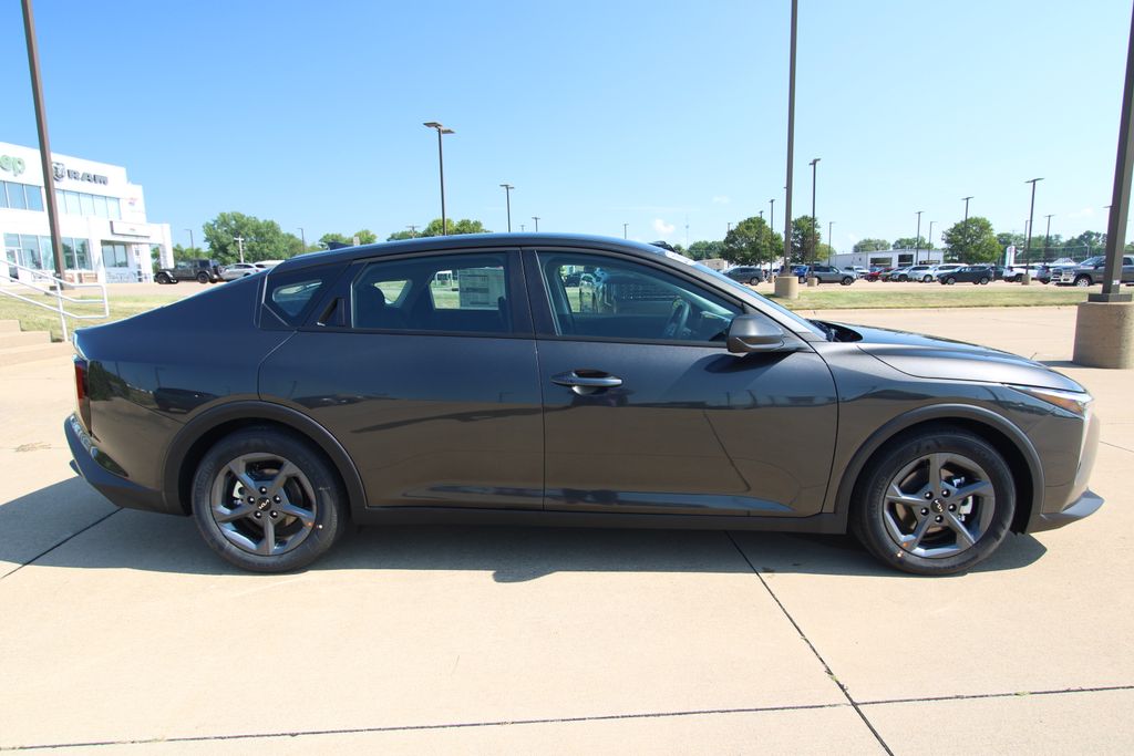 New 2026 Kia K4 Sedan