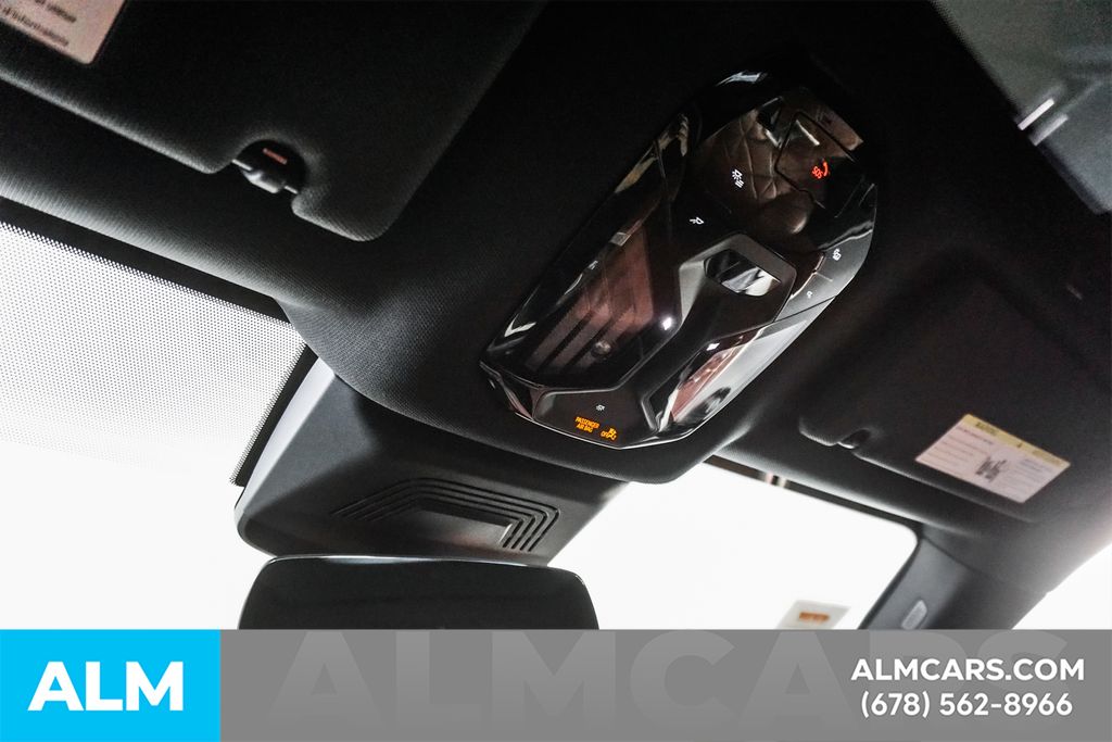 Used 2023 Black BMW M60 image 57