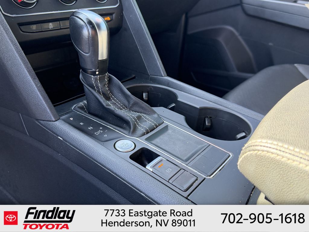 Used 2023 Volkswagen Atlas Cross Sport SUV