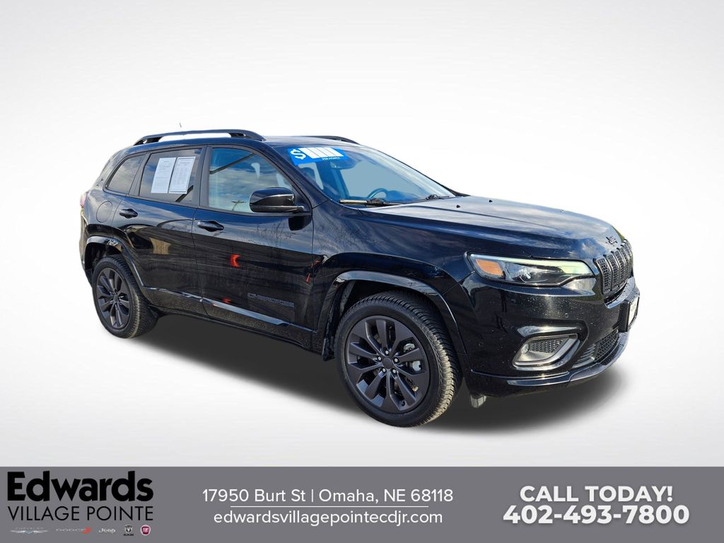 Diamond Black Crystal Pearlcoat 2019 Jeep Cherokee Limited 4WD SUV / Crossover Four-Wheel Drive 9-Speed Automatic