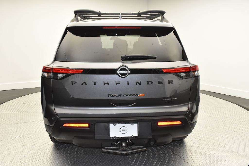 Thumbnail: 2023 Nissan Pathfinder - 6