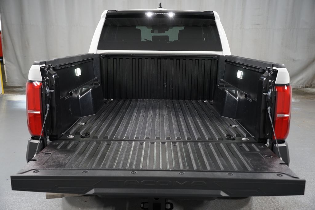Thumbnail: 2025 Toyota Tacoma - 32