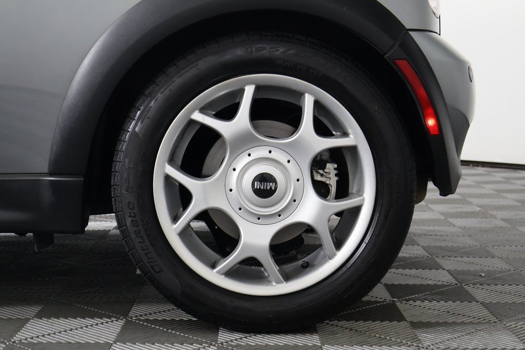 Thumbnail: 2006 MINI Cooper - 16