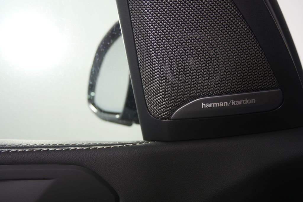 Thumbnail: 2026 BMW X5 - 9