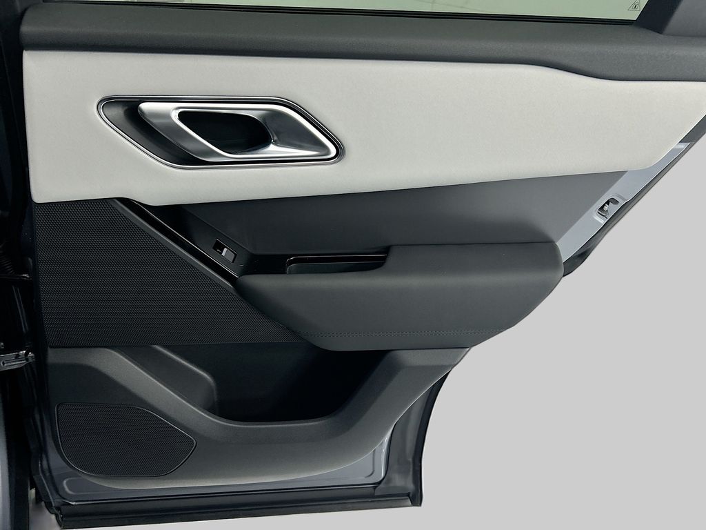 Thumbnail: 2026 Land Rover Range Rover Velar - 26