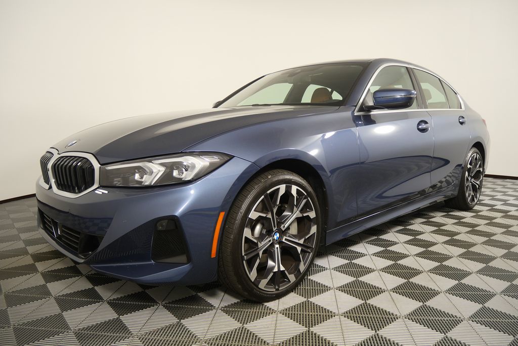 Thumbnail: 2025 BMW 3 Series - 8