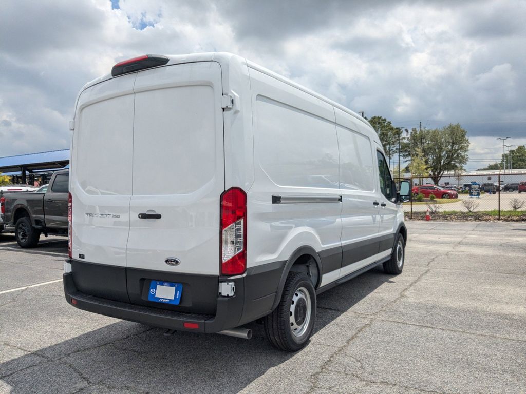 2025 Ford Transit-250 Cargo Van 