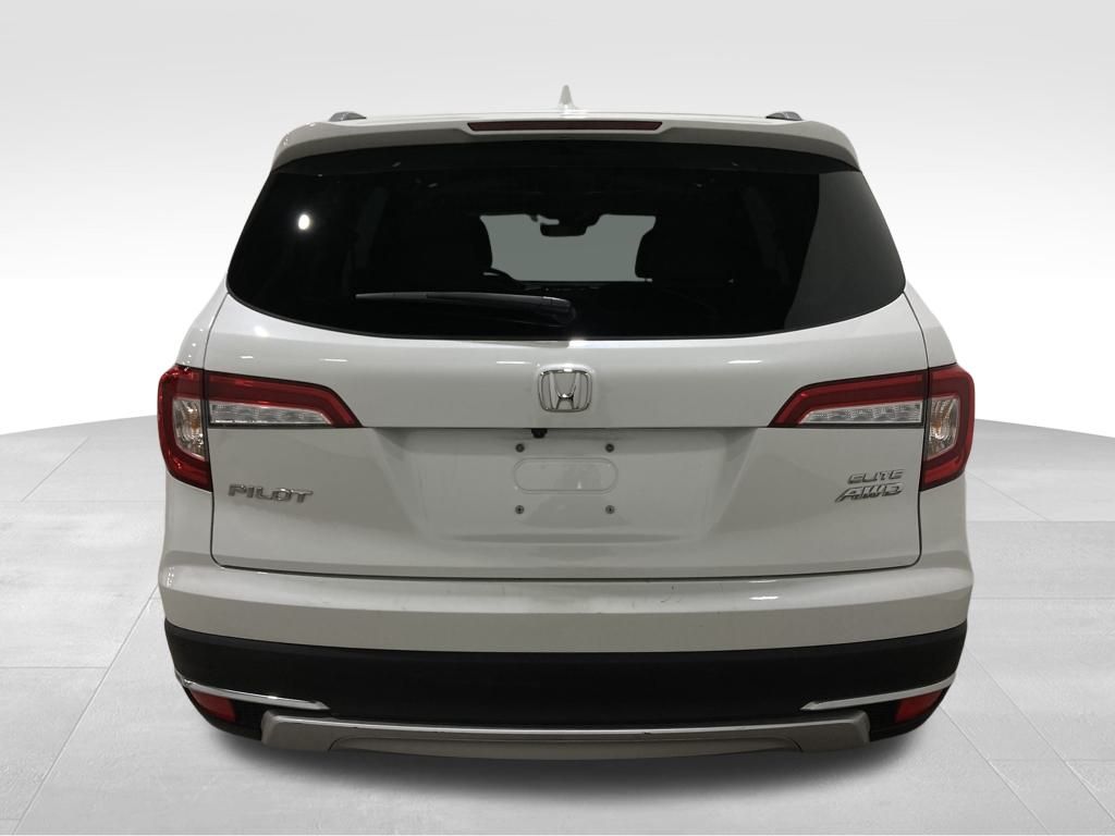 2022 Honda Pilot AWD Elite