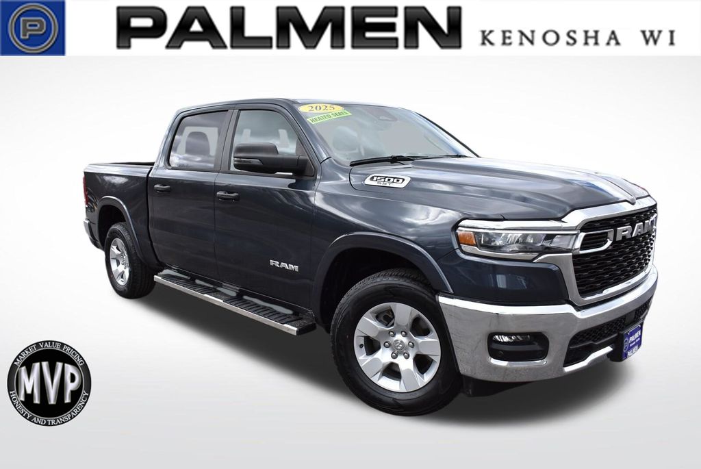 2025 RAM 1500 Big Horn Crew Cab 4WD