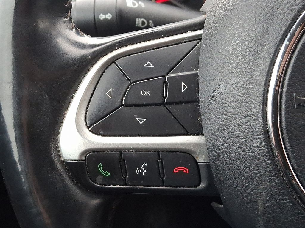 Thumbnail: 2018 Jeep Compass - 21