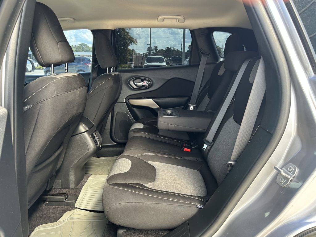 2018 Jeep Cherokee Latitude