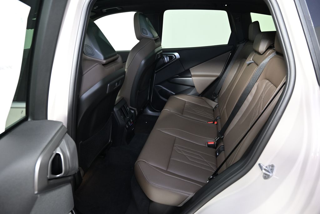 Thumbnail: 2026 BMW X3 - 24