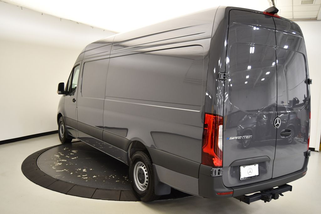 2024 Mercedes-Benz Sprinter 2500 3