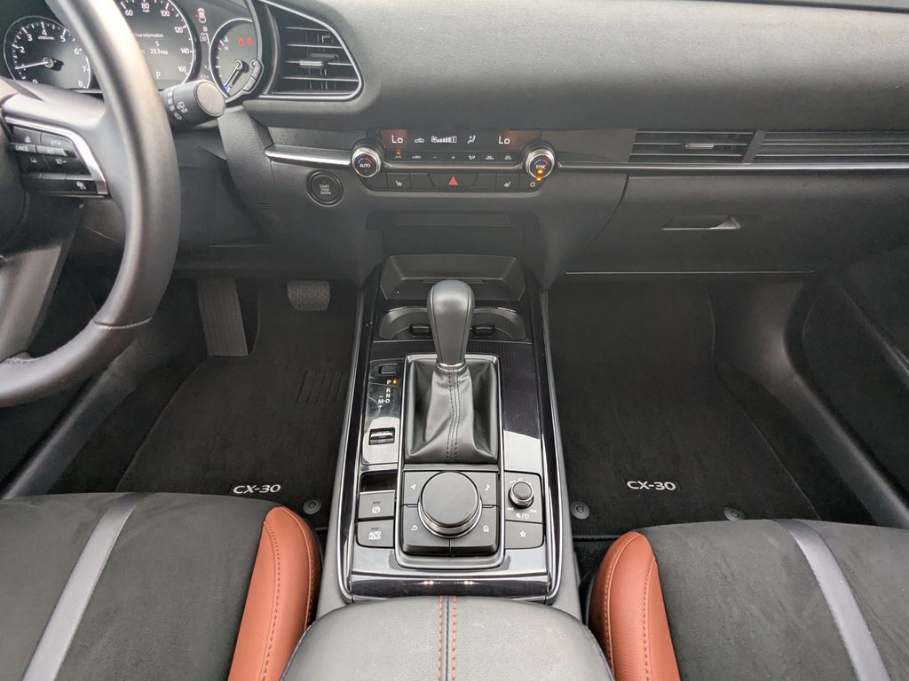 2025 Mazda CX-30 2.5 Carbon Turbo