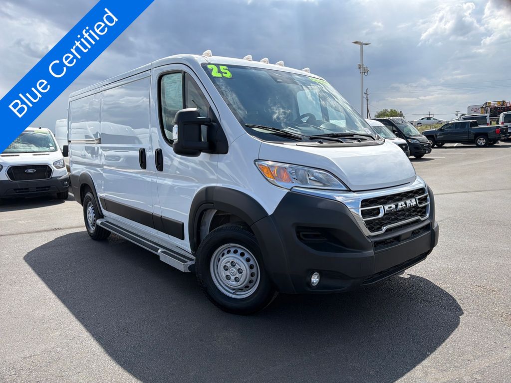 Bright White Clearcoat 2025 RAM ProMaster Van Front-Wheel Drive 9-Speed Automatic
