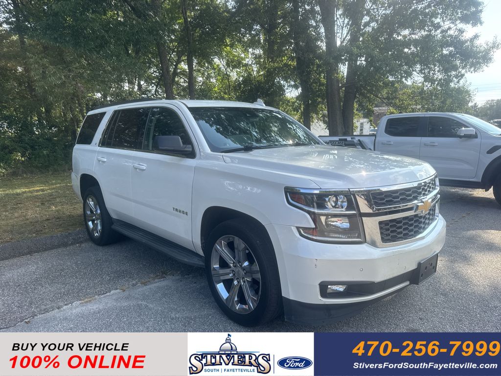 White (Iridescent Pearl Tricoat) 2025 Chevrolet Tahoe SUV / Crossover 4X2
