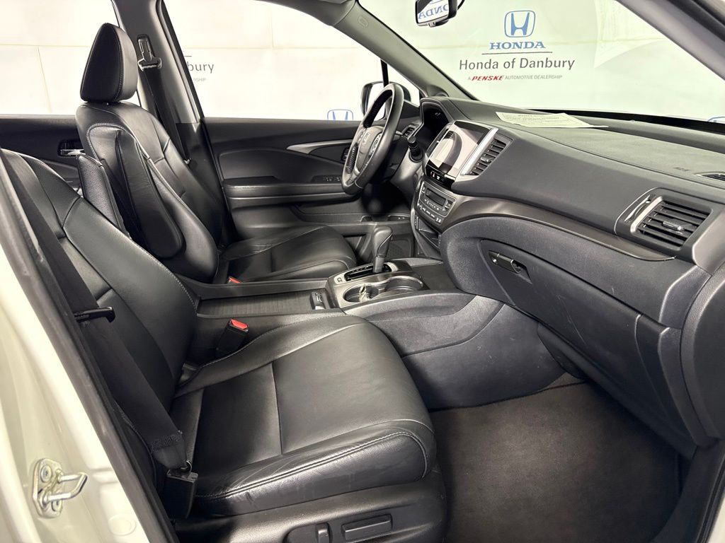 Thumbnail: 2018 Honda Pilot - 6