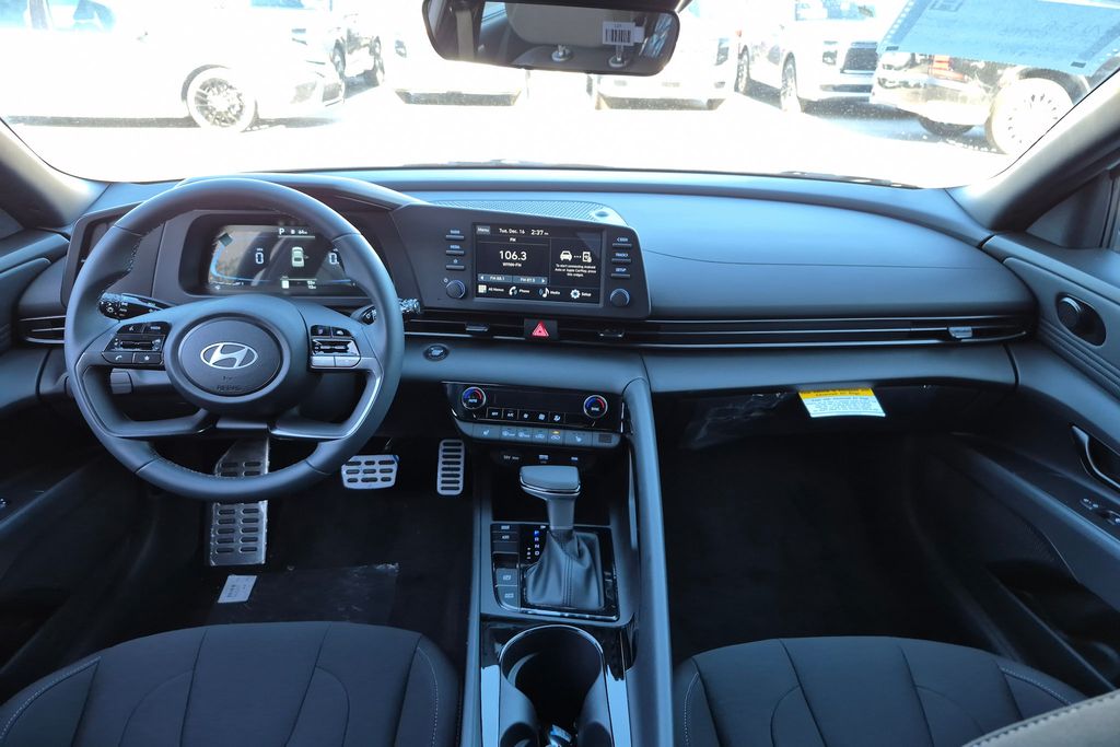 New 2026 White Hyundai SEL Sport image 22