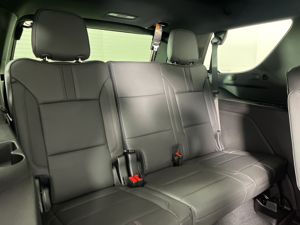 Thumbnail: 2026 Chevrolet Tahoe - 10