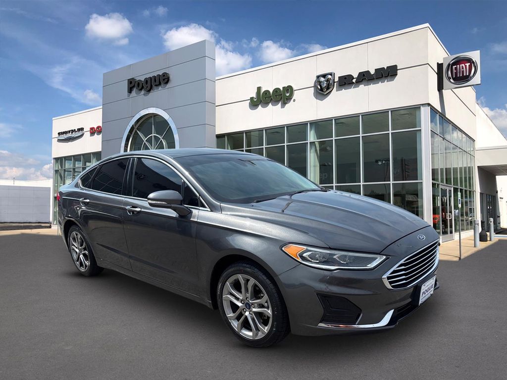  2019 Ford Fusion SEL   