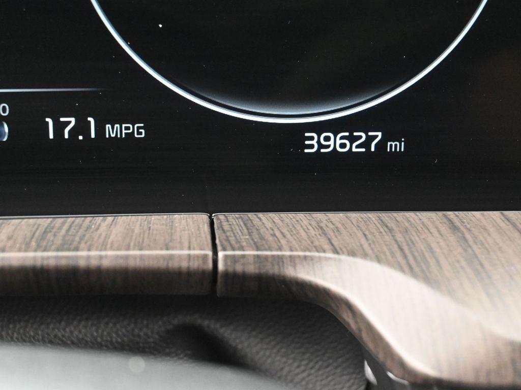 Used 2023 Glacial White Pearl Kia SX image 40