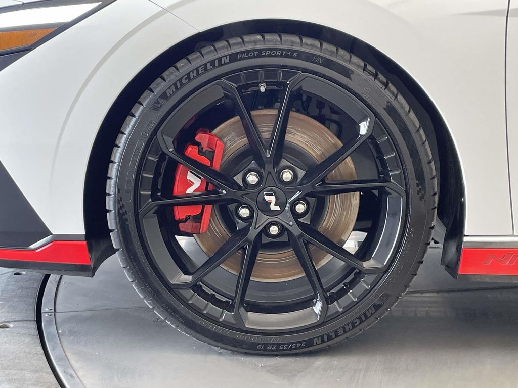 2026 Hyundai Elantra N Base - 10