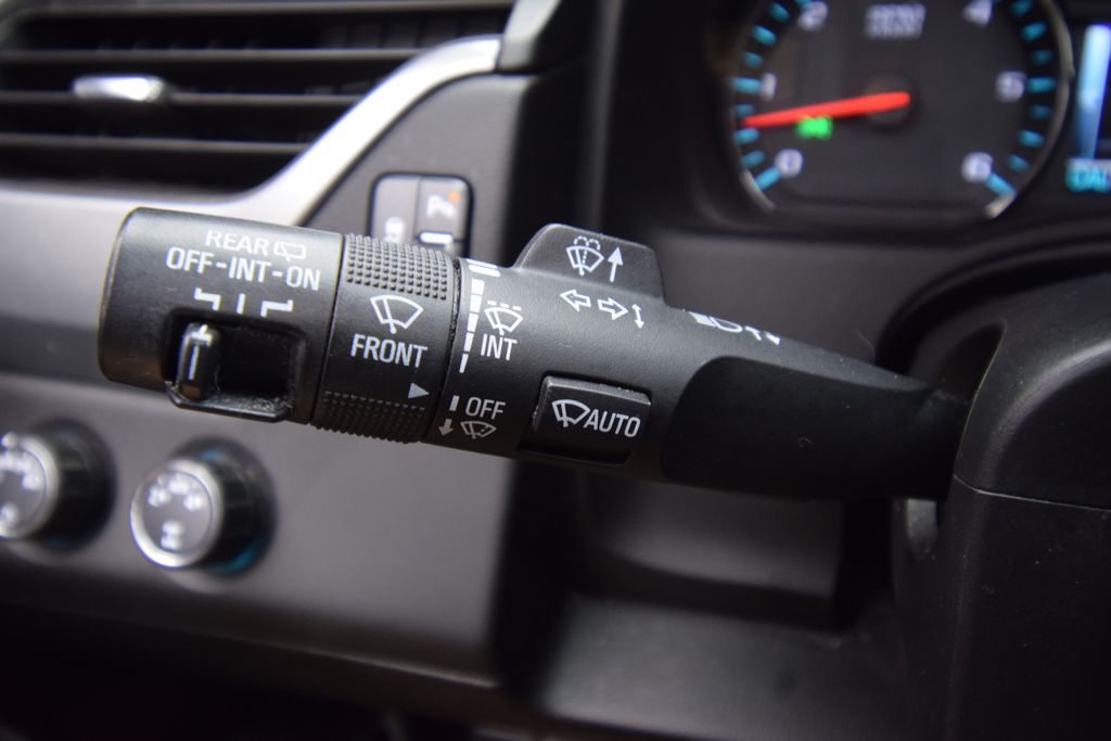 used 2016 Chevrolet Suburban car, priced at $11,000