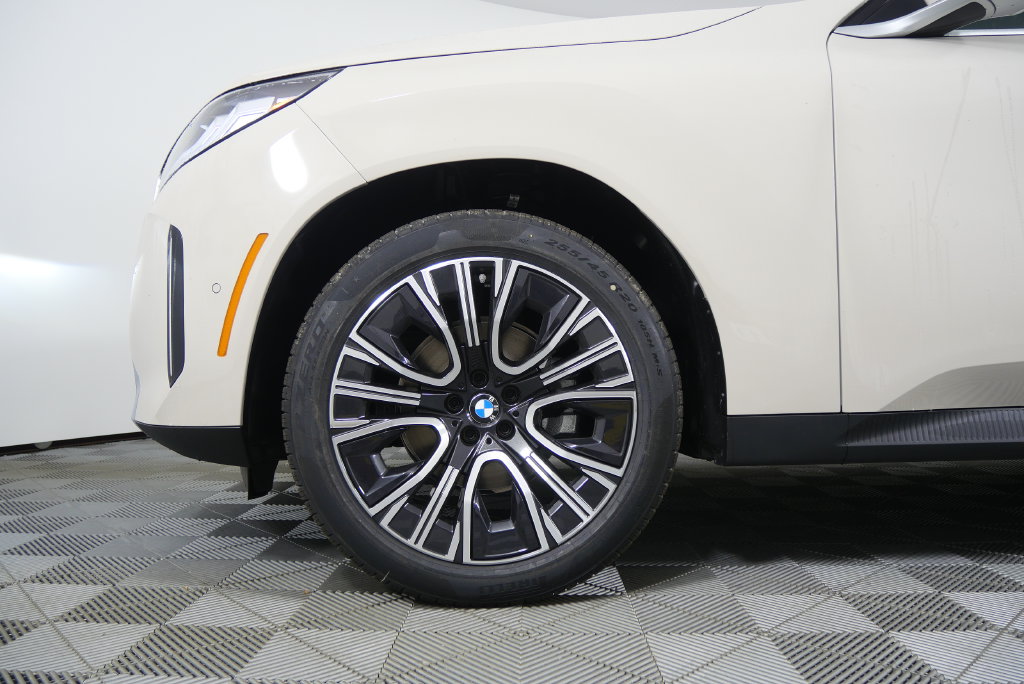Thumbnail: 2026 BMW X3 - 2