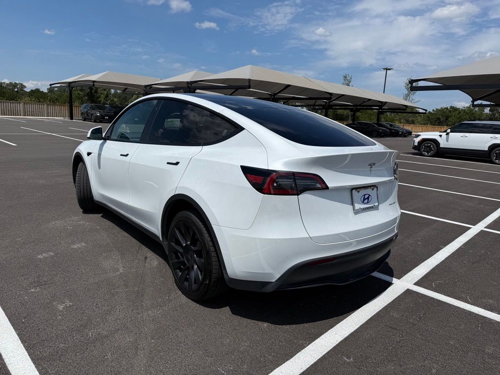 Thumbnail: 2023 Tesla Model Y - 7