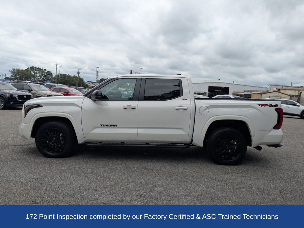 2024 Toyota Tundra SR5 4WD
