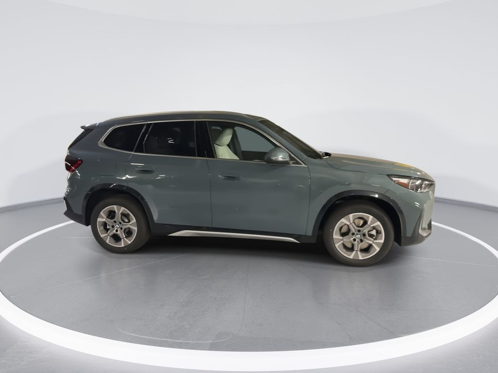 Thumbnail: 2026 BMW X1 - 9